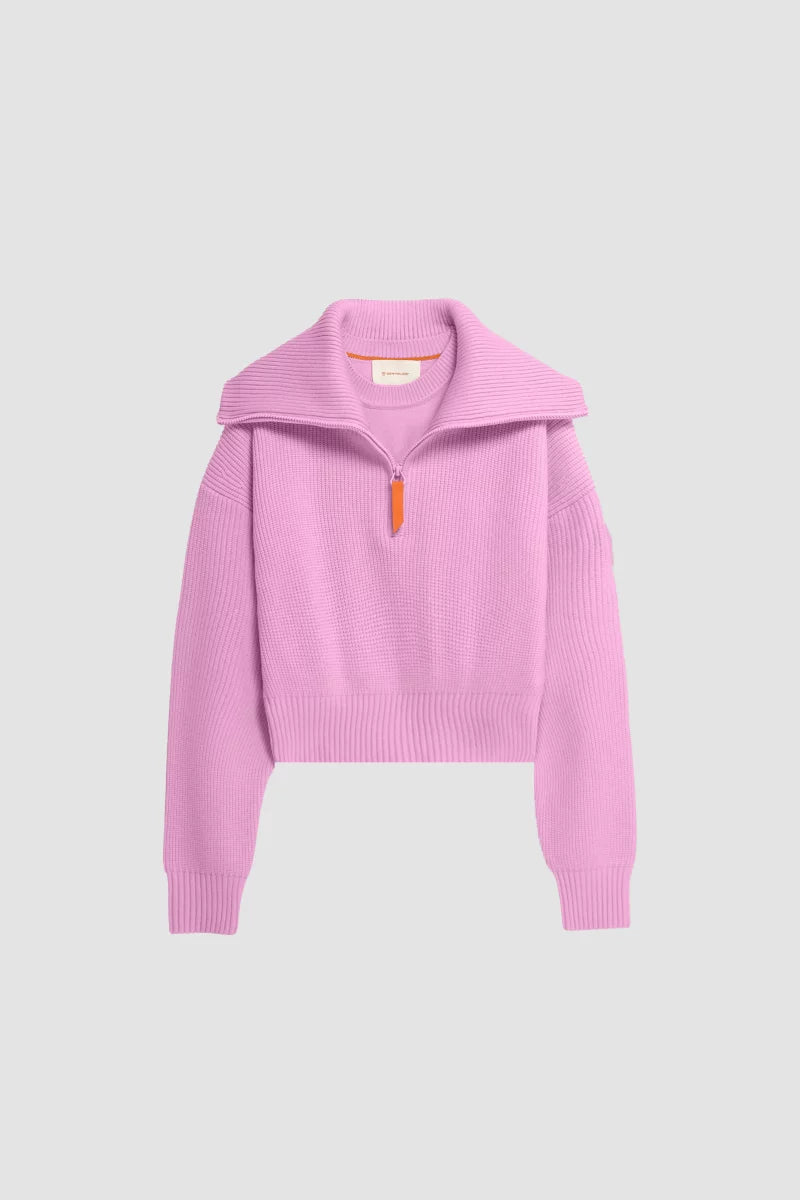 Pull Divina coupe cropped